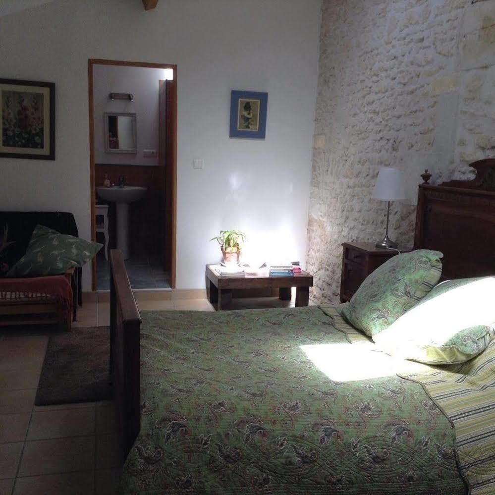 Gite Du Calme 3 Star Bed & Breakfast Cognac Cherac Ngoại thất bức ảnh
